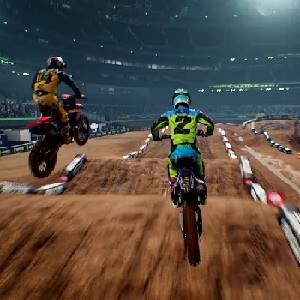 Monster Energy Supercross - Racing